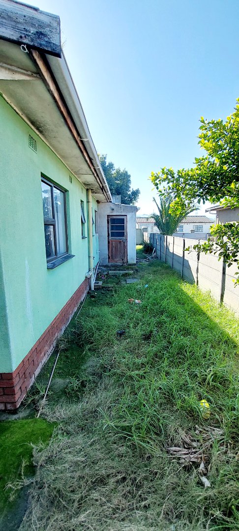 3 Bedroom Property for Sale in Palm Park Western Cape